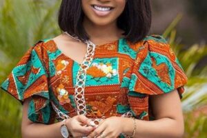 Unveiling the Allure of African Women's Clothing: A Journey of Discovery Africa Unveiled: Nature, Culture, and History Unveiling the Allure of African Women's Clothing: A Journey of Discovery | Africa Unveiled: Nature, Culture, and History